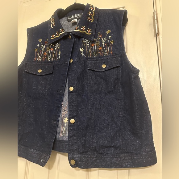 ❗️ Signature by Jerell Denim Sleeveless Embroidered Vest Size XL - Picture 2 of 13